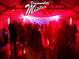 Sono MisterG Bals et Fêtes - Une ambiance de folie avec un magnifique podium