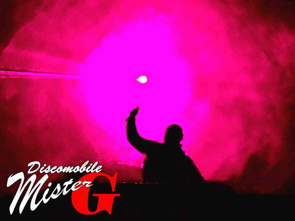 Sono MisterG Bals et Fêtes - Une ambiance de folie avec un magnifique podium