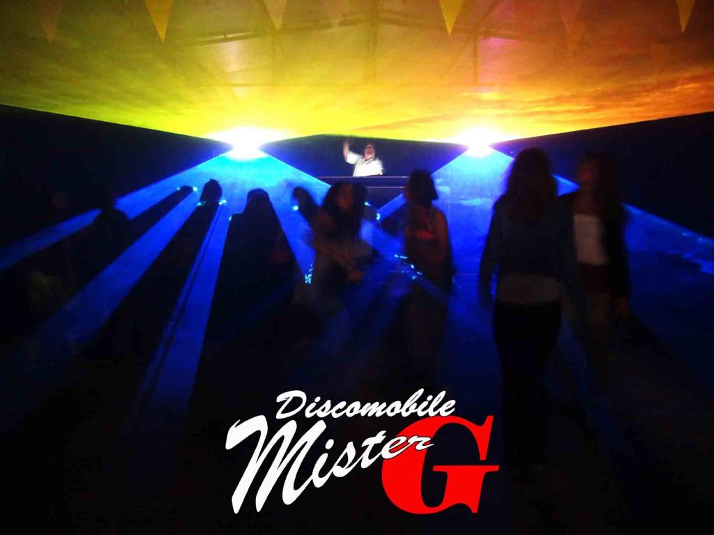 Sono MisterG Bals et Fêtes - Une ambiance de folie avec un magnifique podium