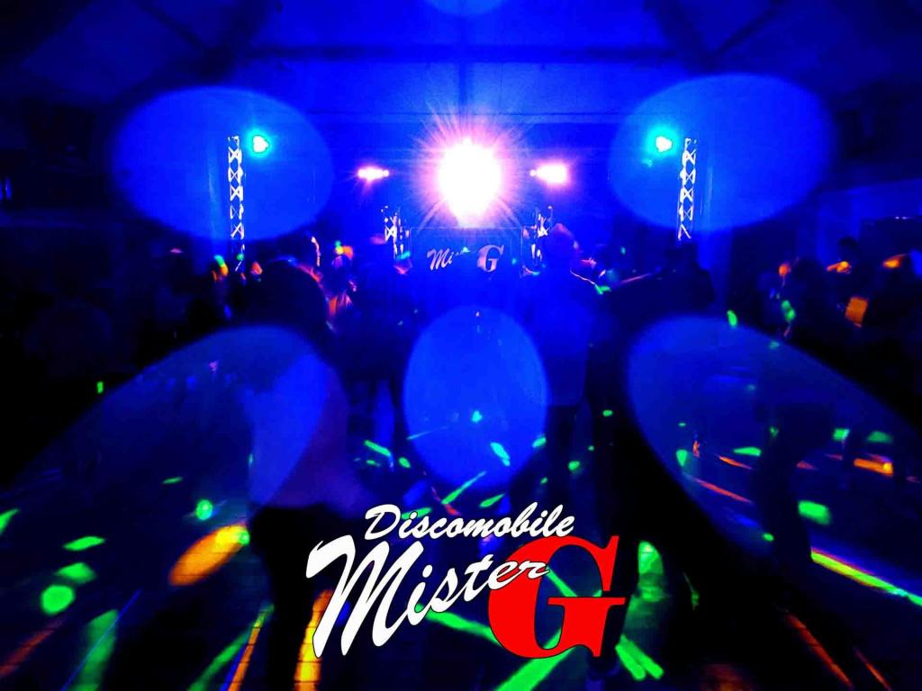 Sono MisterG Bals et Fêtes - Une ambiance de folie avec un magnifique podium