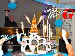 MisterG animation pour l'arrivée de la pièce montée