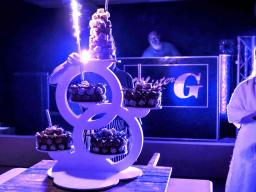 Arrivée de la pièce montée en lumière avec MisterG